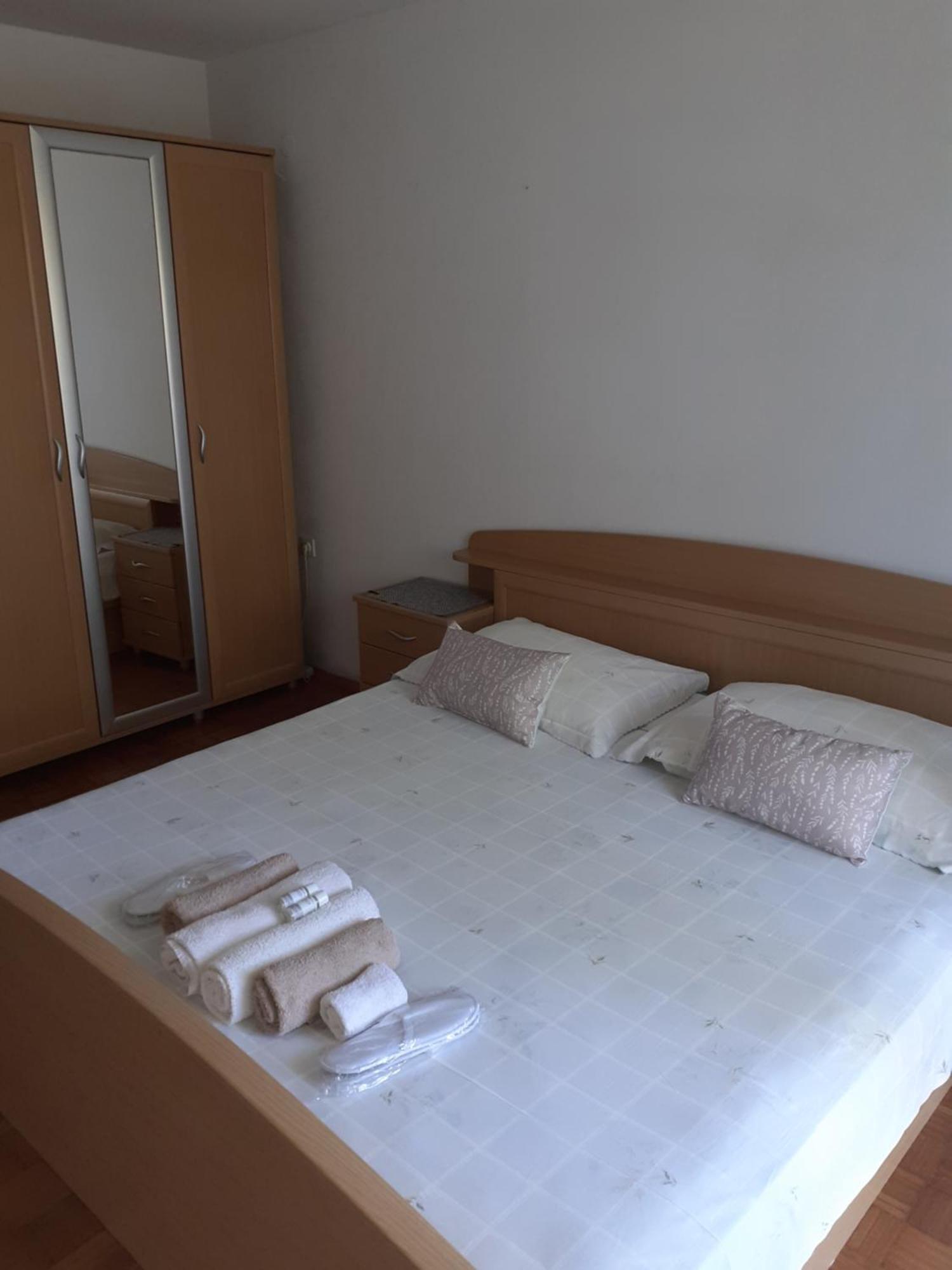 Vita Apartments Zrnovo Luaran gambar
