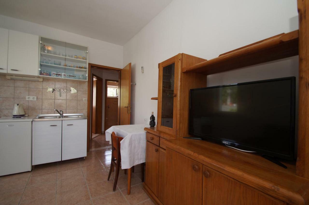 Vita Apartments Zrnovo Luaran gambar