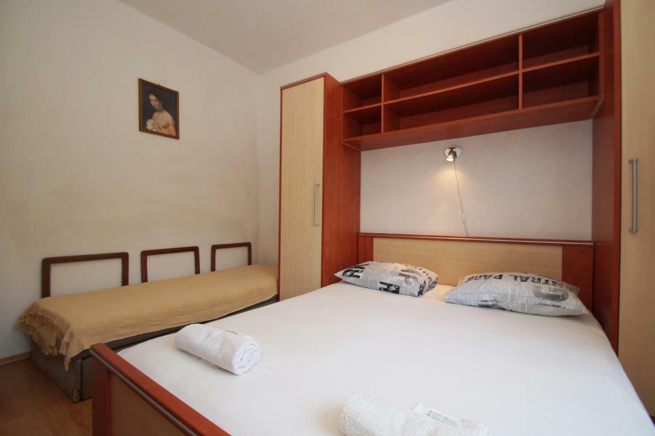 Vita Apartments Zrnovo Luaran gambar