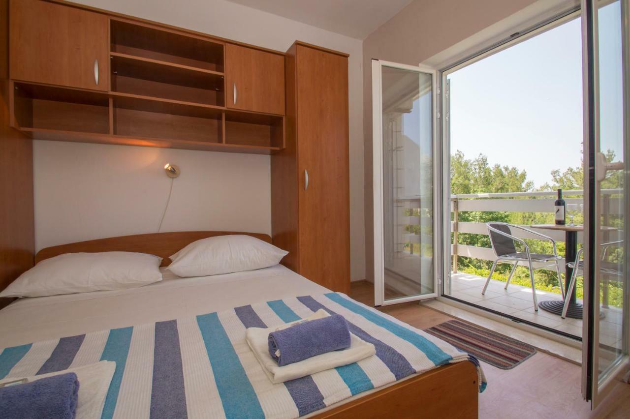 Vita Apartments Zrnovo Luaran gambar