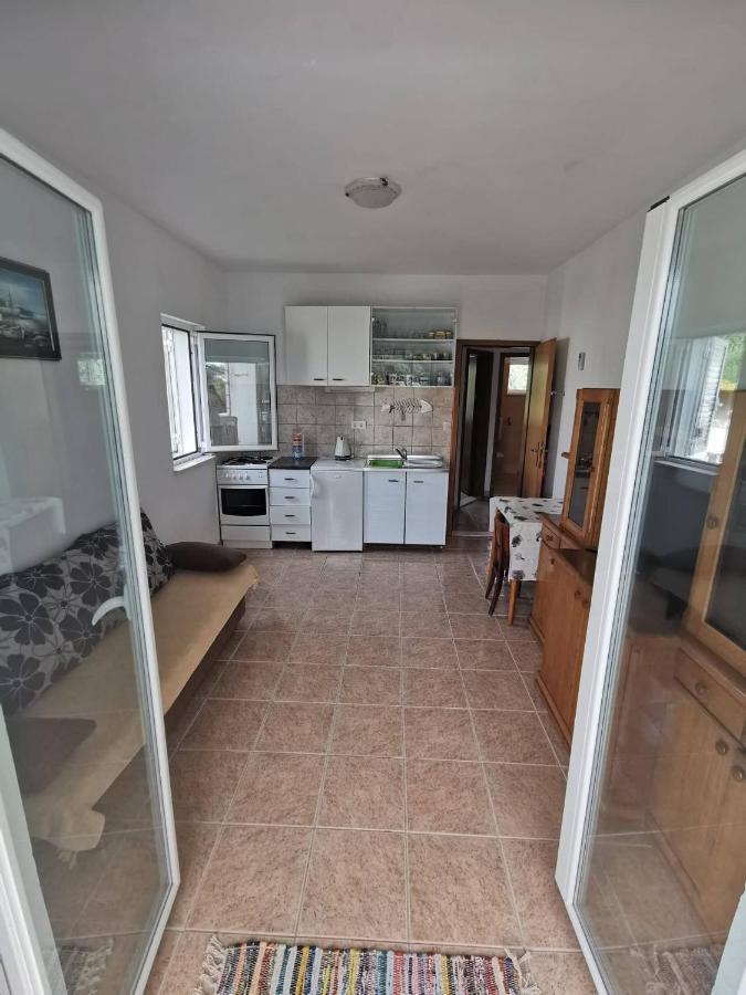 Vita Apartments Zrnovo Luaran gambar