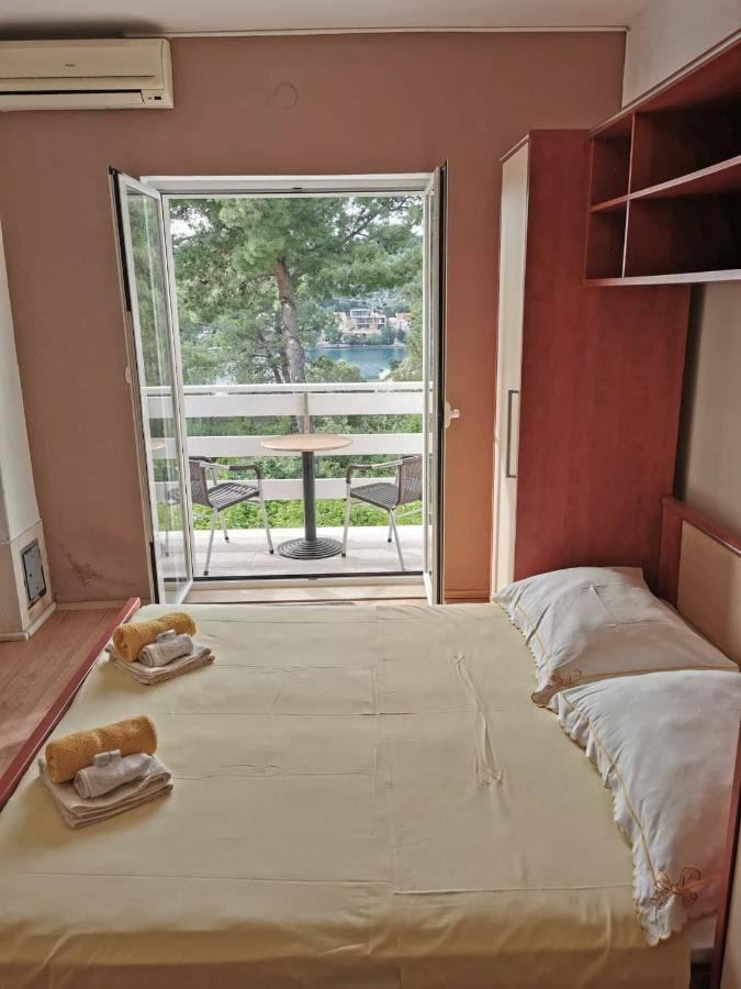 Vita Apartments Zrnovo Luaran gambar